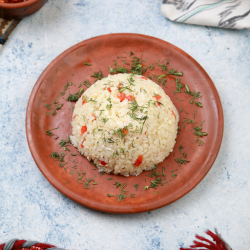 Жареный рис с яйцом и овощами Жареный рис с яйцом и овощами